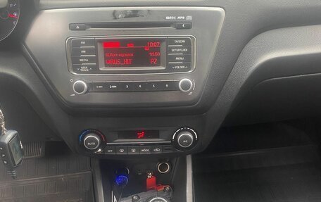 KIA Rio III рестайлинг, 2015 год, 1 100 000 рублей, 11 фотография