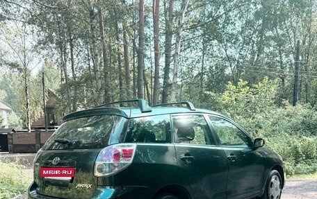 Toyota Matrix, 2005 год, 655 000 рублей, 3 фотография