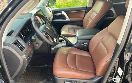 Toyota Land Cruiser 200, 2016 год, 5 950 000 рублей, 12 фотография
