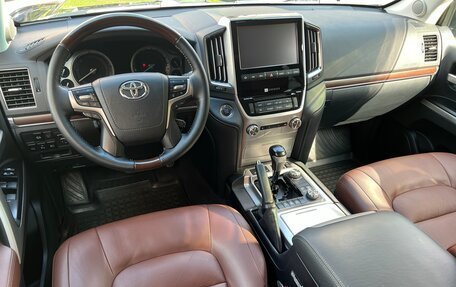 Toyota Land Cruiser 200, 2016 год, 5 950 000 рублей, 16 фотография