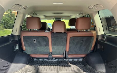 Toyota Land Cruiser 200, 2016 год, 5 950 000 рублей, 19 фотография