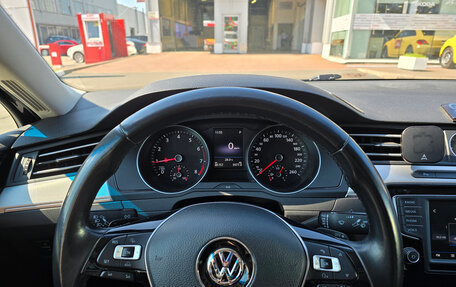 Volkswagen Passat B8 рестайлинг, 2017 год, 1 900 000 рублей, 5 фотография