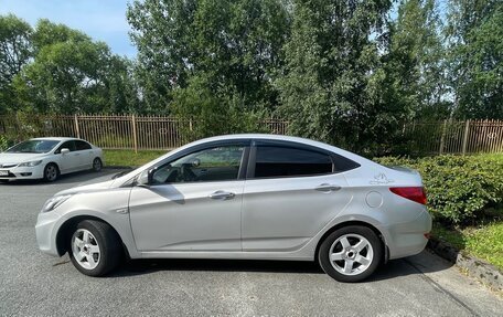 Hyundai Solaris II рестайлинг, 2012 год, 730 000 рублей, 3 фотография