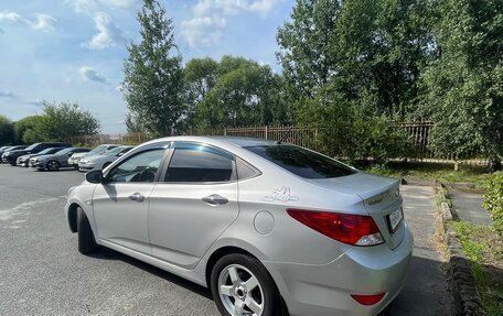 Hyundai Solaris II рестайлинг, 2012 год, 730 000 рублей, 4 фотография