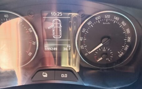 Skoda Fabia II, 2012 год, 800 000 рублей, 21 фотография