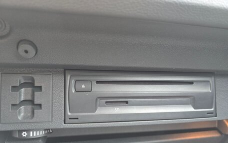 Volkswagen Tiguan II, 2019 год, 2 500 000 рублей, 3 фотография