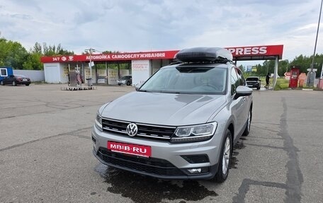 Volkswagen Tiguan II, 2019 год, 2 500 000 рублей, 16 фотография