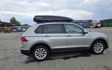 Volkswagen Tiguan II, 2019 год, 2 500 000 рублей, 26 фотография