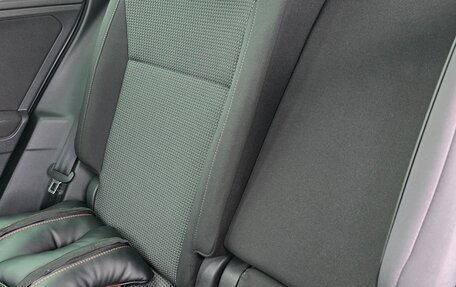 Volkswagen Tiguan II, 2019 год, 2 500 000 рублей, 40 фотография