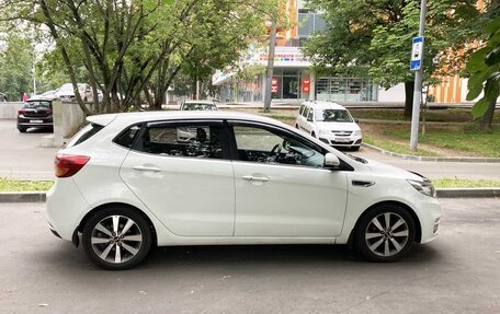 KIA Rio III рестайлинг, 2015 год, 980 000 рублей, 4 фотография