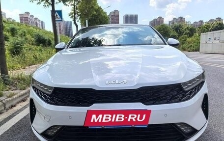 KIA K5, 2021 год, 1 420 000 рублей, 2 фотография