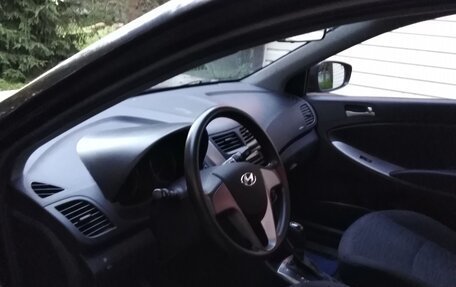 Hyundai Solaris II рестайлинг, 2014 год, 1 350 000 рублей, 8 фотография