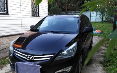 Hyundai Solaris II рестайлинг, 2014 год, 1 350 000 рублей, 5 фотография