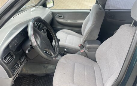 KIA Sportage IV рестайлинг, 2003 год, 370 000 рублей, 11 фотография