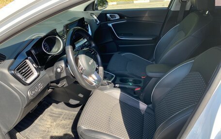 KIA cee'd III, 2022 год, 2 300 000 рублей, 12 фотография