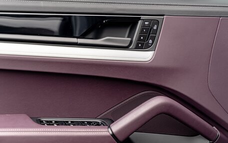 Porsche Cayenne III, 2024 год, 16 590 000 рублей, 13 фотография