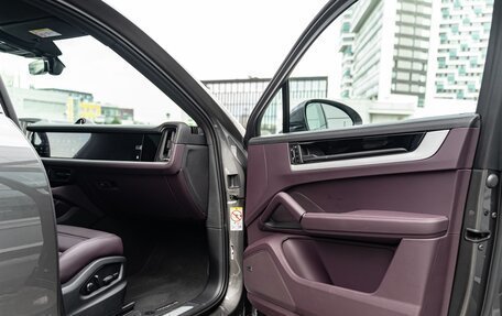 Porsche Cayenne III, 2024 год, 16 590 000 рублей, 37 фотография