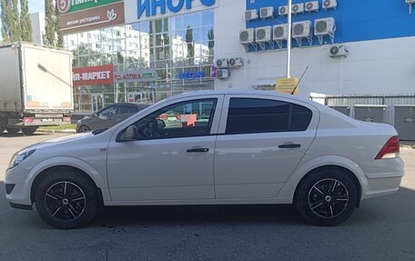 Opel Astra J, 2014 год, 850 000 рублей, 6 фотография