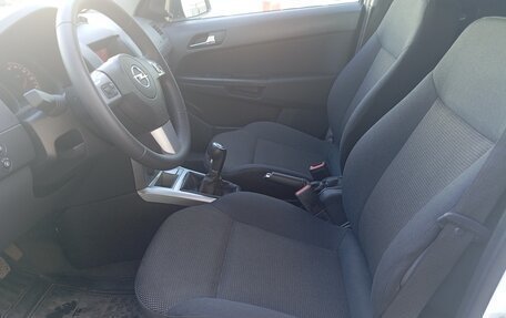 Opel Astra J, 2014 год, 850 000 рублей, 13 фотография
