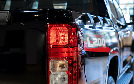 Mitsubishi L200, 2024 год, 6 290 000 рублей, 13 фотография