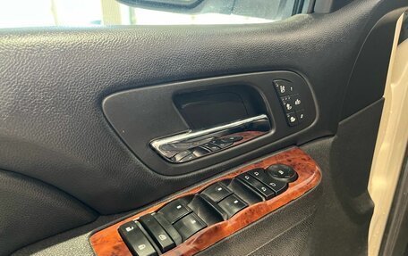 Chevrolet Tahoe III, 2013 год, 2 349 000 рублей, 8 фотография
