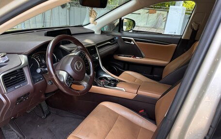 Lexus RX IV рестайлинг, 2017 год, 3 600 000 рублей, 3 фотография