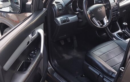 KIA Sorento II рестайлинг, 2010 год, 1 099 999 рублей, 8 фотография