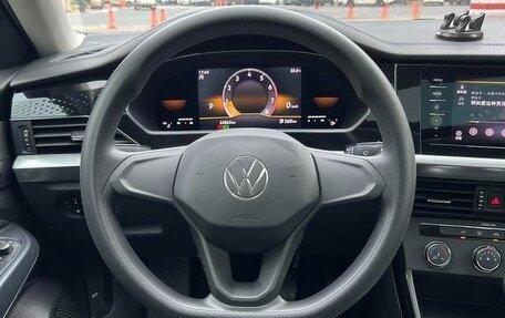 Volkswagen Passat B8 рестайлинг, 2021 год, 1 630 000 рублей, 9 фотография