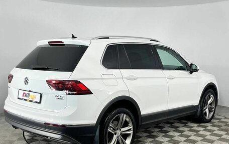 Volkswagen Tiguan II, 2017 год, 2 650 000 рублей, 5 фотография