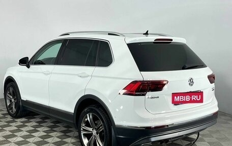 Volkswagen Tiguan II, 2017 год, 2 650 000 рублей, 7 фотография