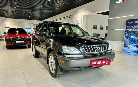 Lexus RX IV рестайлинг, 2002 год, 745 000 рублей, 3 фотография