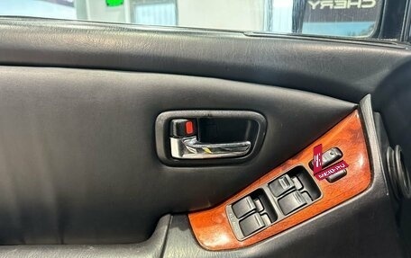 Lexus RX IV рестайлинг, 2002 год, 745 000 рублей, 11 фотография