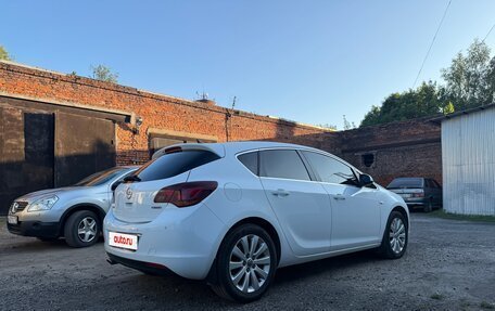 Opel Astra J, 2010 год, 830 000 рублей, 6 фотография