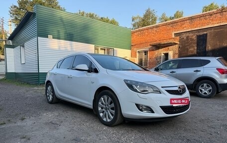 Opel Astra J, 2010 год, 830 000 рублей, 8 фотография