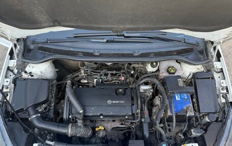 Opel Astra J, 2010 год, 830 000 рублей, 26 фотография