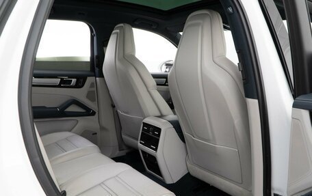 Porsche Cayenne III, 2023 год, 11 238 700 рублей, 11 фотография