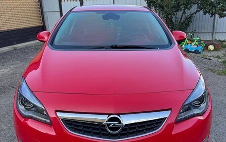 Opel Astra J, 2012 год, 1 000 000 рублей, 3 фотография