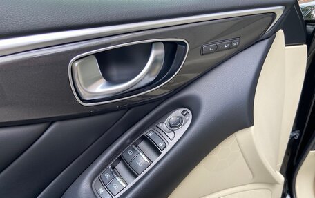 Infiniti Q50 I рестайлинг, 2015 год, 1 650 000 рублей, 16 фотография