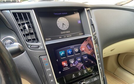 Infiniti Q50 I рестайлинг, 2015 год, 1 650 000 рублей, 21 фотография