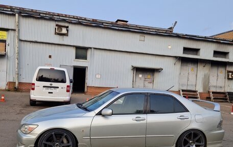 Toyota Altezza, 2000 год, 1 080 000 рублей, 4 фотография