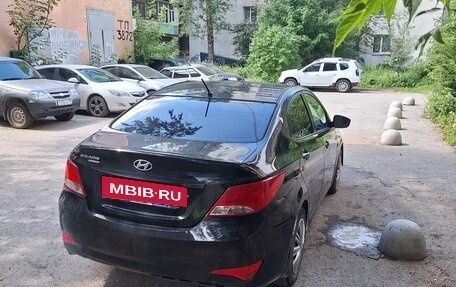 Hyundai Solaris II рестайлинг, 2016 год, 550 000 рублей, 4 фотография