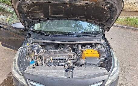Hyundai Solaris II рестайлинг, 2016 год, 550 000 рублей, 9 фотография
