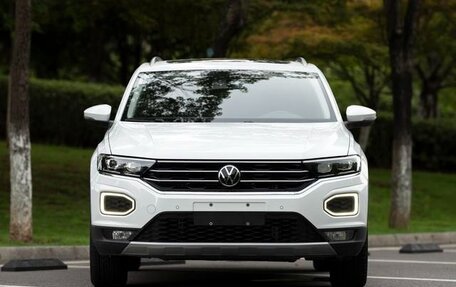 Volkswagen T-Roc I, 2022 год, 1 350 000 рублей, 7 фотография