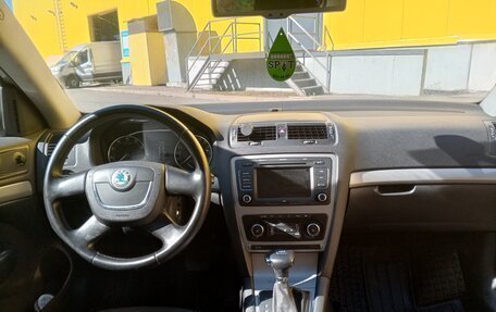 Skoda Octavia, 2010 год, 650 000 рублей, 9 фотография