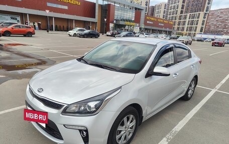KIA Rio IV, 2017 год, 1 370 000 рублей, 2 фотография