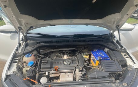 Volkswagen Jetta VI, 2011 год, 985 000 рублей, 5 фотография