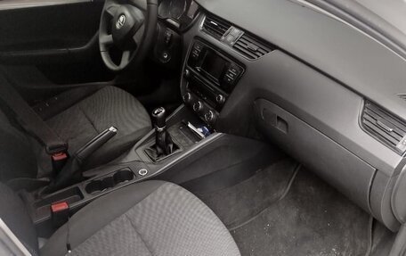 Skoda Octavia, 2015 год, 640 000 рублей, 1 фотография