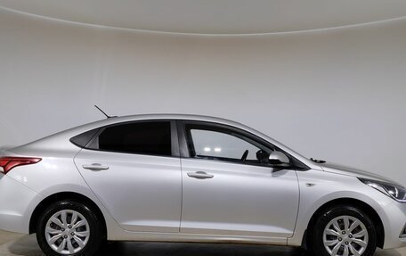 Hyundai Solaris II рестайлинг, 2019 год, 1 370 000 рублей, 4 фотография
