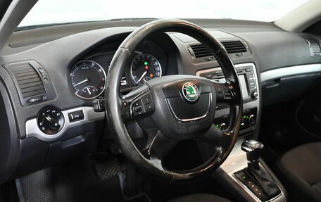 Skoda Octavia, 2011 год, 700 000 рублей, 12 фотография
