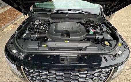 Land Rover Range Rover IV рестайлинг, 2022 год, 11 000 000 рублей, 7 фотография